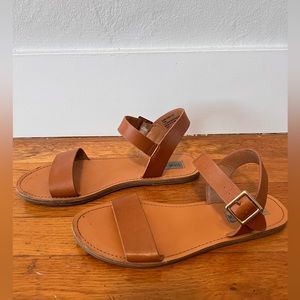 Steve Madden classic nude sandals size 7.5M